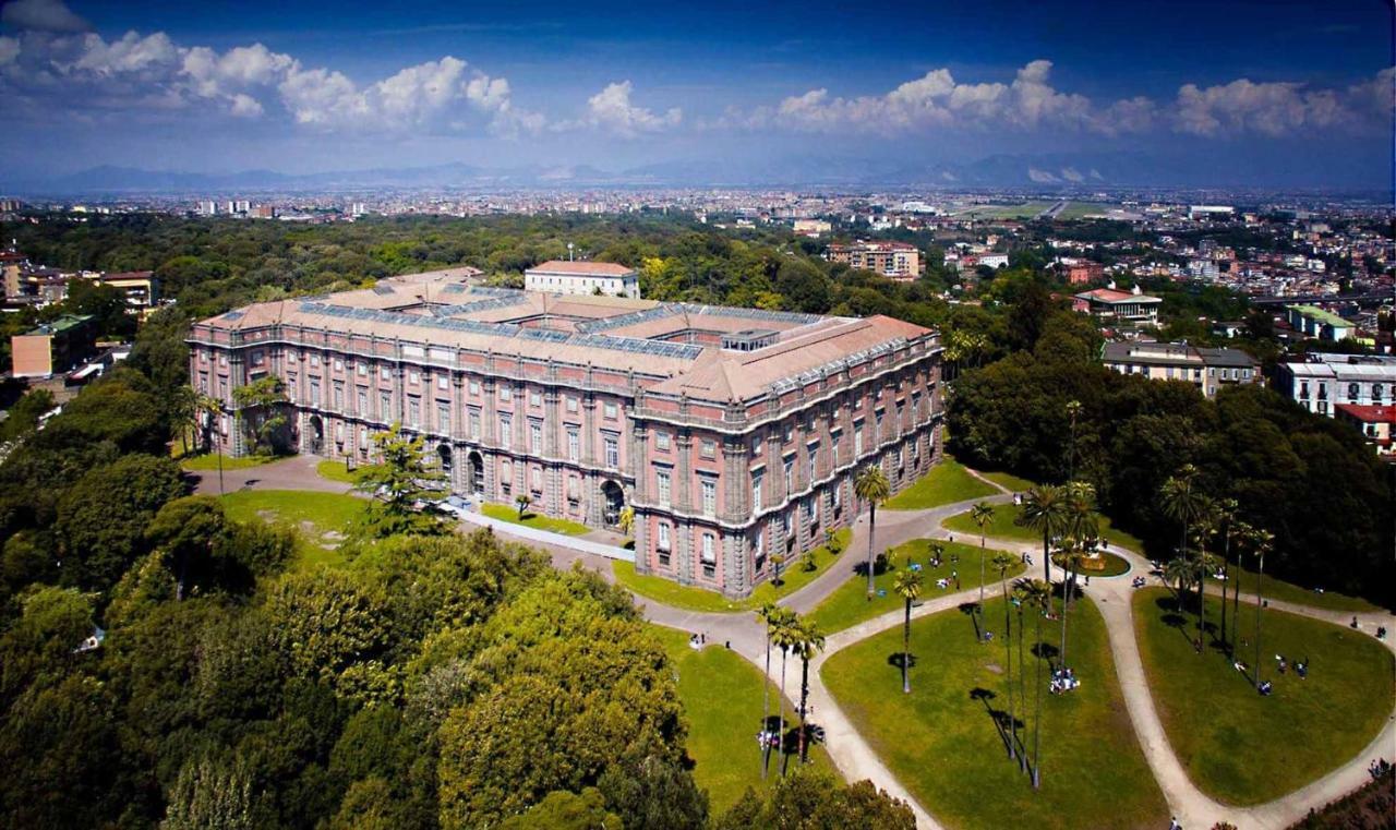 La Casa Di Donatella Hotell Napoli Eksteriør bilde